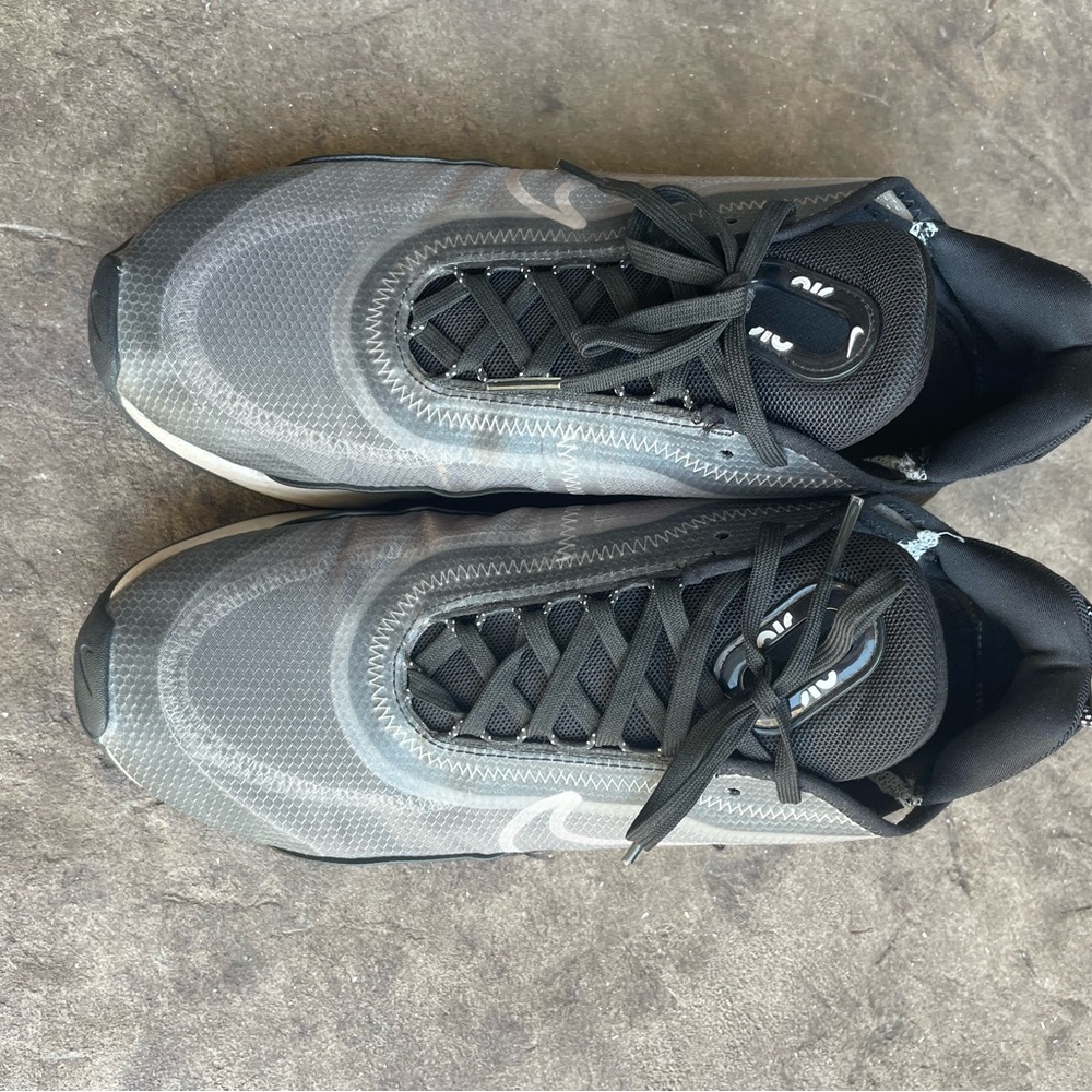Nike Women’s Black Air Max’s